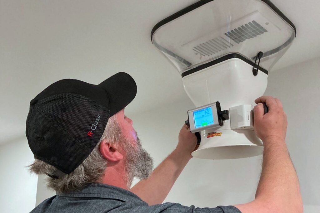 Catalyst contractor testing residential airflow